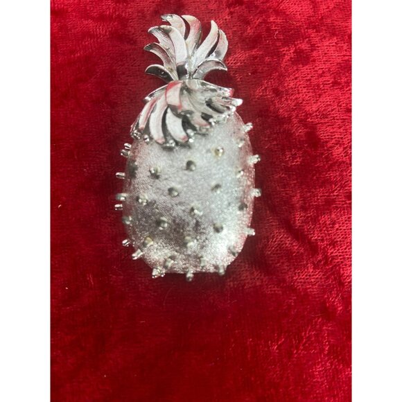 Vintage Silver‎ Pineapple Shaped Brooch Pin - Picture 3 of 5